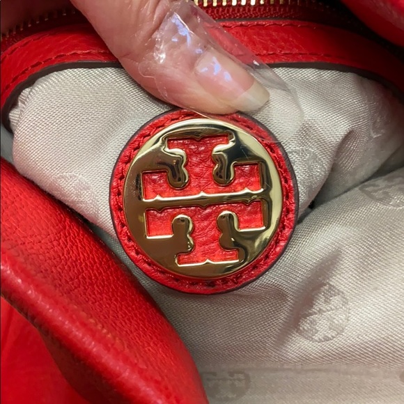 Tory Burch Crossbody - Picture 4 of 8